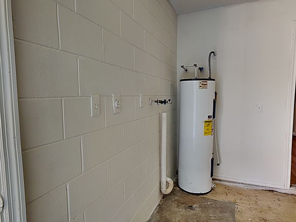 4th image of 3178 Phonetia Dr
