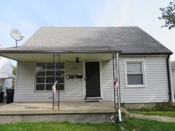 28522 Hillview St, Roseville, MI 48066