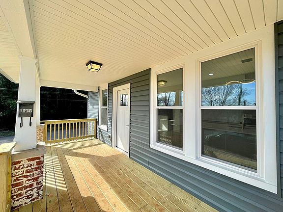 2nd image of 1435 N 4th Ave