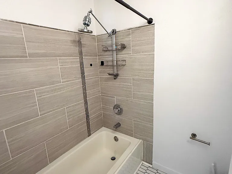 7415 Charmant Dr #2501 — Photo 10
