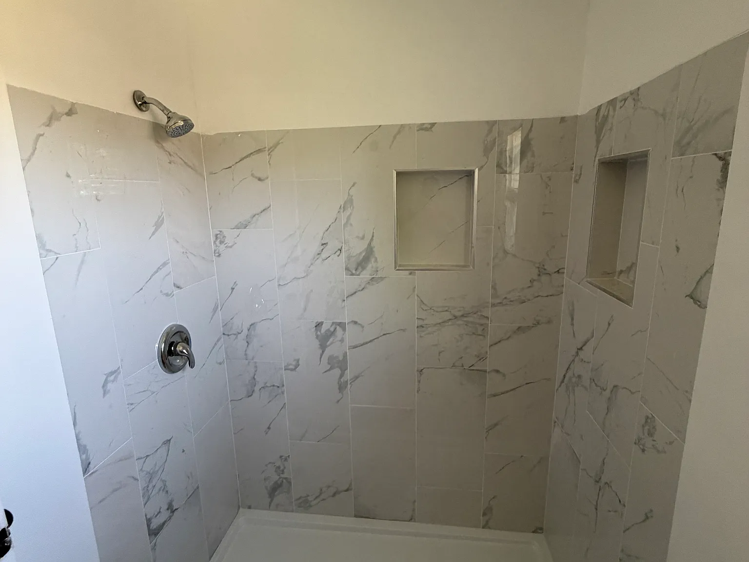 3 bed, 1262 sqft, $3,800 — Photo 4