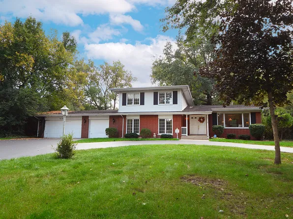 2710 1st Private Road, Flossmoor, IL 60422