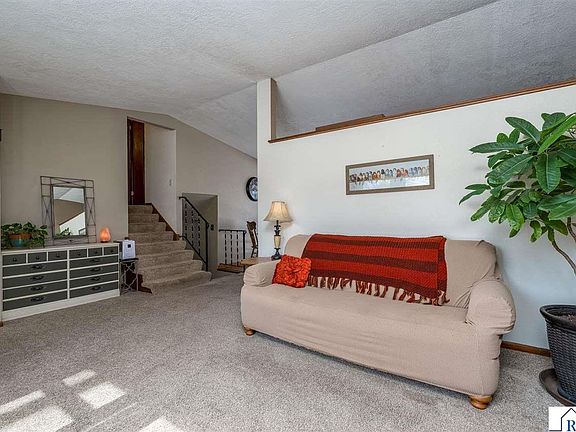 5th image of 2712 E Main St