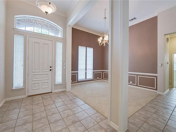 4th image of 3304 San Patricio Dr