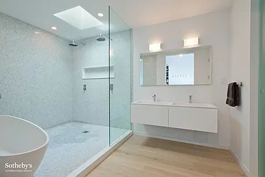 Rented by Sotheby's International Realty