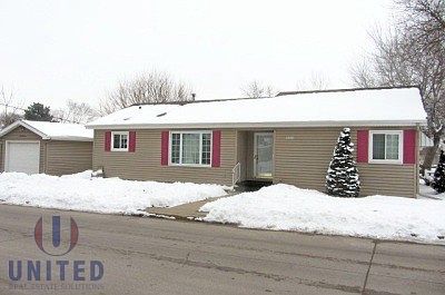 1st image of 3000 6th Ave