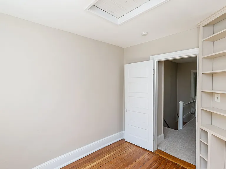 1525 Elliot Pl NW — Photo 31
