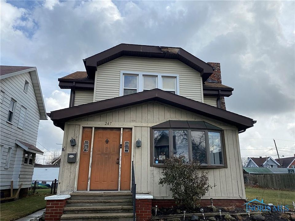 1st image of 247 Willard St