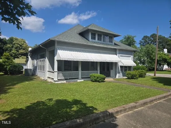 500 W Main St, Benson, NC 27504
