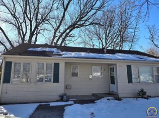 2309 SW 25th Dr, Topeka, KS 66611