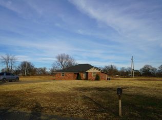151 Hall Ln, Pocola, OK 74902