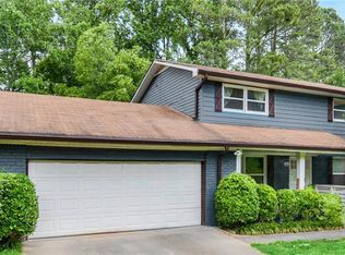 2142 Troutdale Dr, Decatur, GA 30032