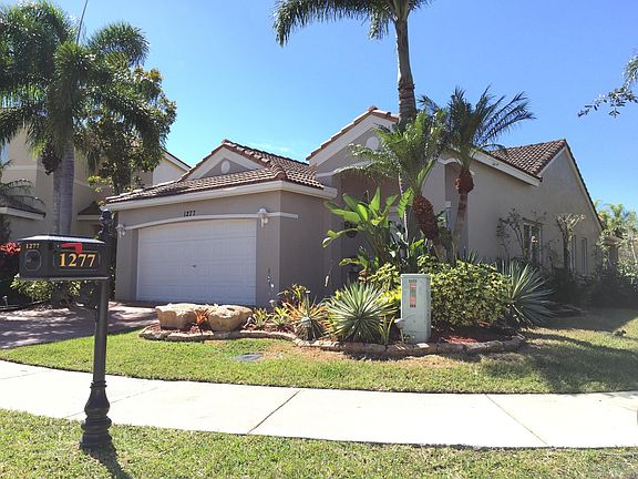 2nd image of 1277 Sabal Trl