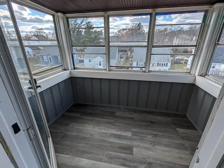 359 Oak St #3 — Photo 9