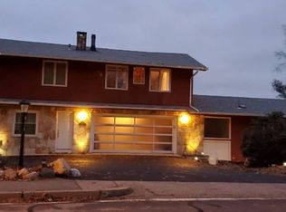 1082 Greenwich Ave, Warwick, RI 02886