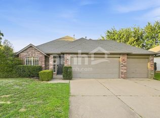 10201 E 115th Pl S, Bixby, OK 74008