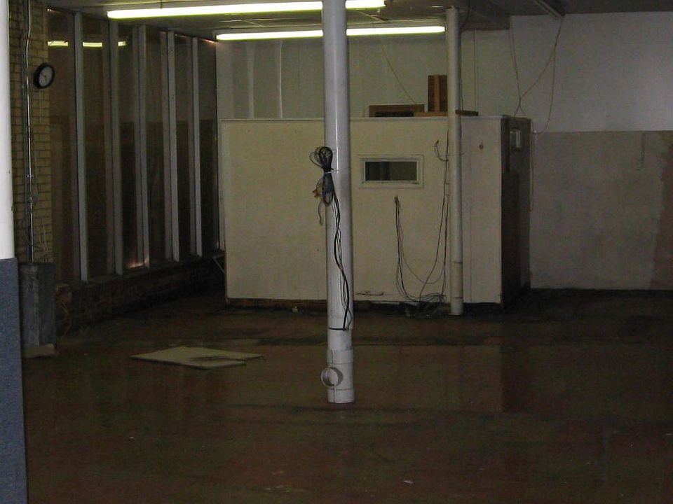 2nd image of 1130 N Grant Ave