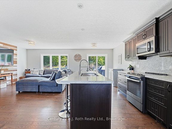 5th image of 27 Ralph Dalton Blvd
