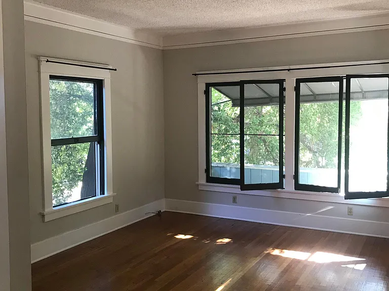 29 Marion Ave #7 — Photo 5