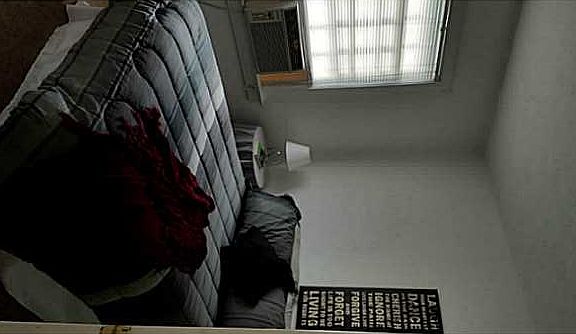 5th image of 641 Potomac Ave