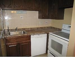 5th image of 414 S Scoville Ave APT 1A