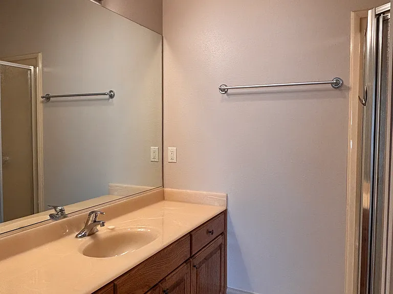 409 Cobblestone — Photo 11