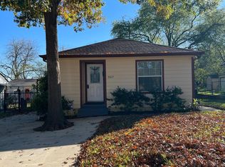 5017 Langley Rd, River Oaks, TX 76114