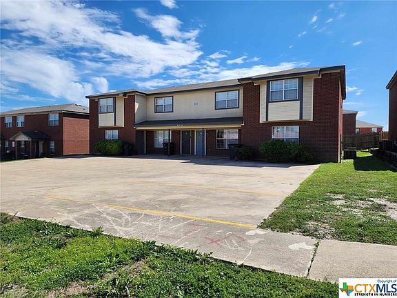 2nd image of 2812 Cantabrian Dr #A-d