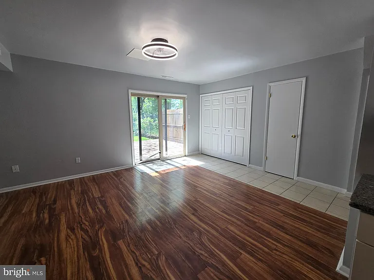 878 Williams Pl — Photo 7