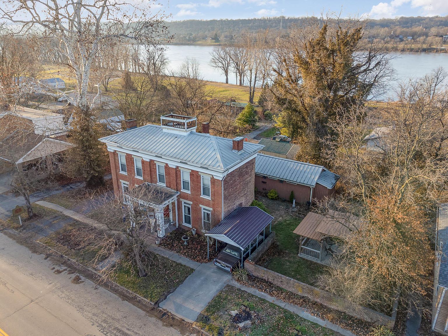 501 Main St, Ghent, KY 41045 Zillow
