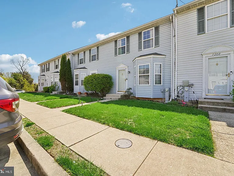 7206 Rutherford Green Cir — Photo 21