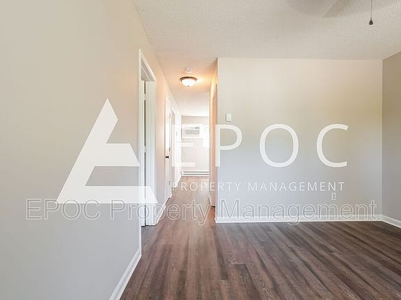 5th image of 601 Everett Ln #A