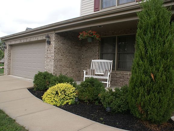 2nd image of 106 Saige Ct