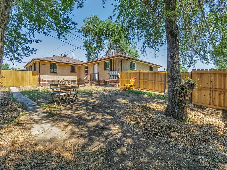 2591 Pierce St — Photo 6
