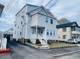 18 Pullen Ave, Pawtucket, RI 02861