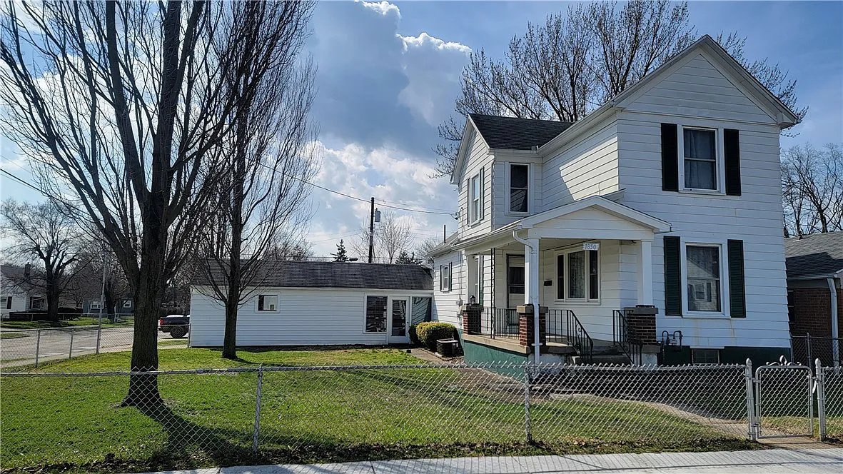 1850 Gondert Ave photo 1