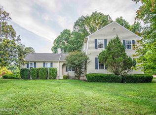 11144 Pleasant Forest Dr, Knoxville, TN 37934