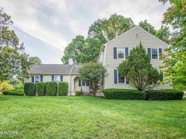 11144 Pleasant Forest Dr, Knoxville, TN 37934