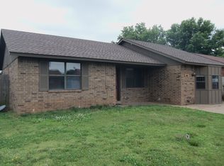 331 Jacob Dr, Lahoma, OK 73754