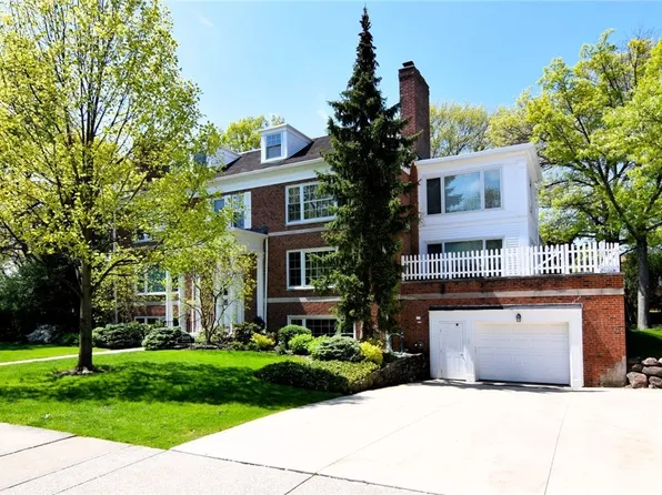 20101 N Park Blvd APT 201, Shaker Heights, OH 44118