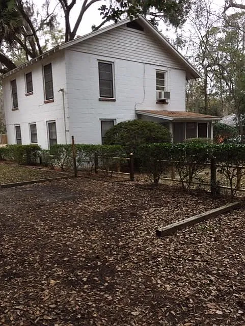 2 bed, 650 sqft, $1,300 — Photo 3