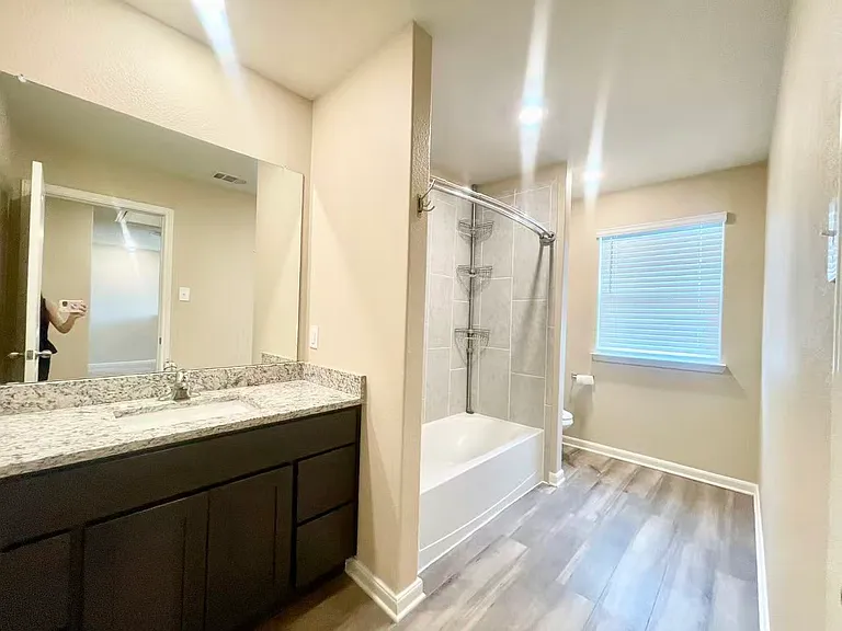 1702 Sandalwood Way — Photo 19