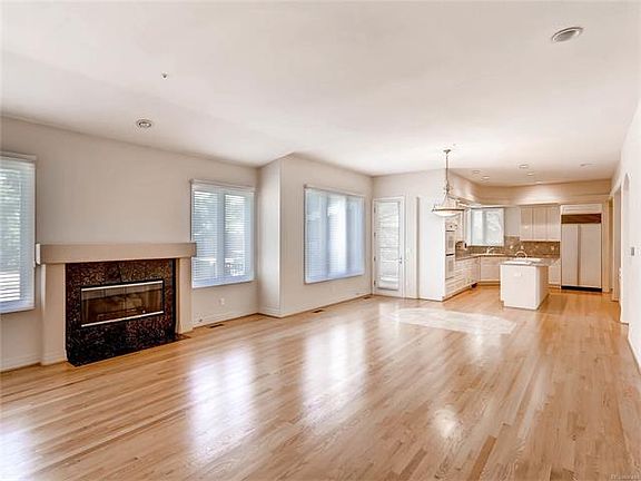 3rd image of 2727 E Cedar Ave Unit 4