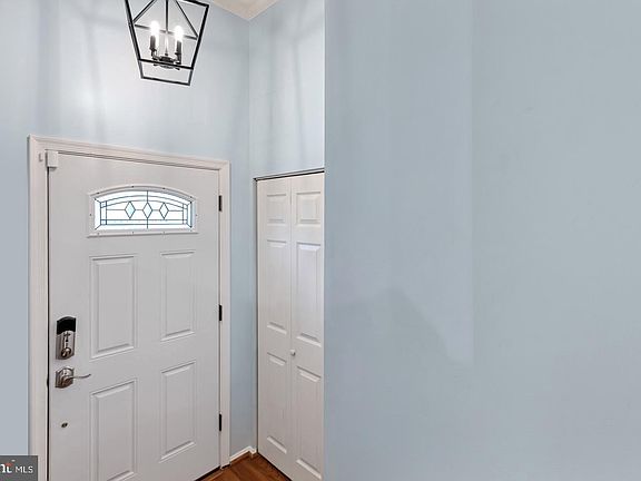 3rd image of 7033 Solomon Seal Ct