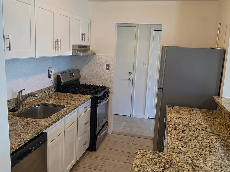 544 Wilson Bridge Dr — Photo 12