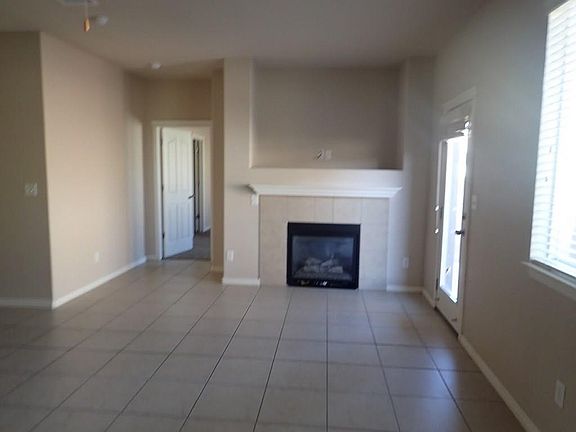 3rd image of 14389 E Cave Ave