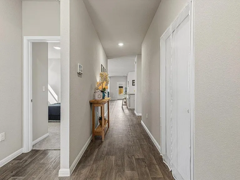112 Rainmaker Cv — Photo 14