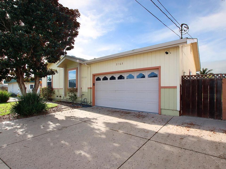 2165 Chanticleer Ave Santa Cruz CA 95062 Zillow