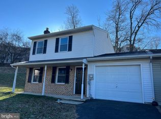 21 Russet Ln, Millersville, PA