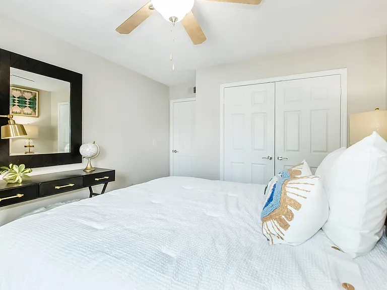 South Wind Apartment Homes — Photo 14